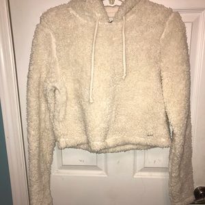 Long sleeve cropped fuzzy hoodie